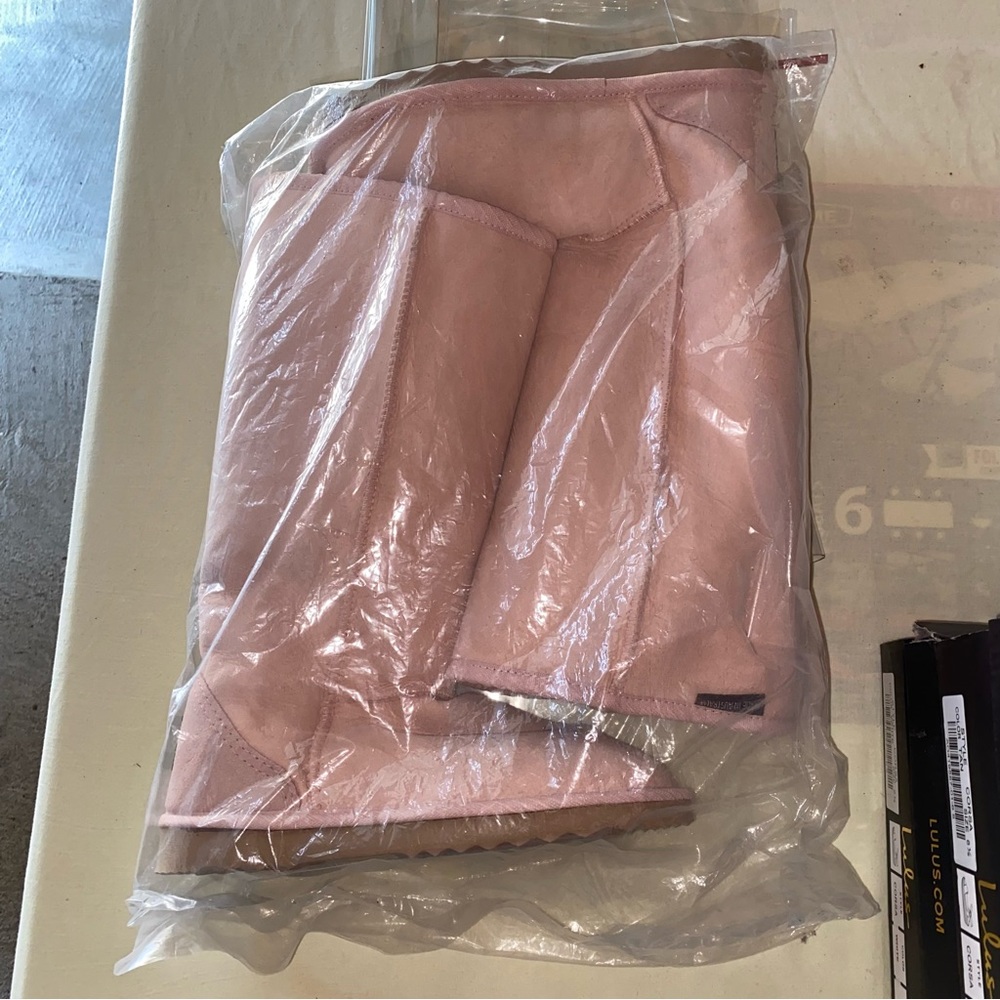 Kenggi Australia Pink Boots